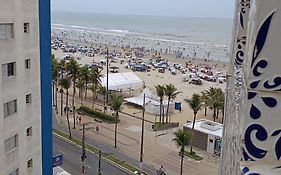 Cidade Praia Grande , Apto 704 pé na areia 1 dorm 6 pessoas